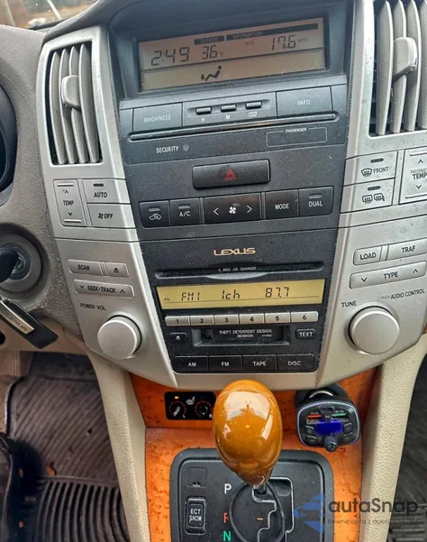 2005 Lexus Rx 330 z USA, uszkodzony, nr VIN 2T2HA31UX5C084629